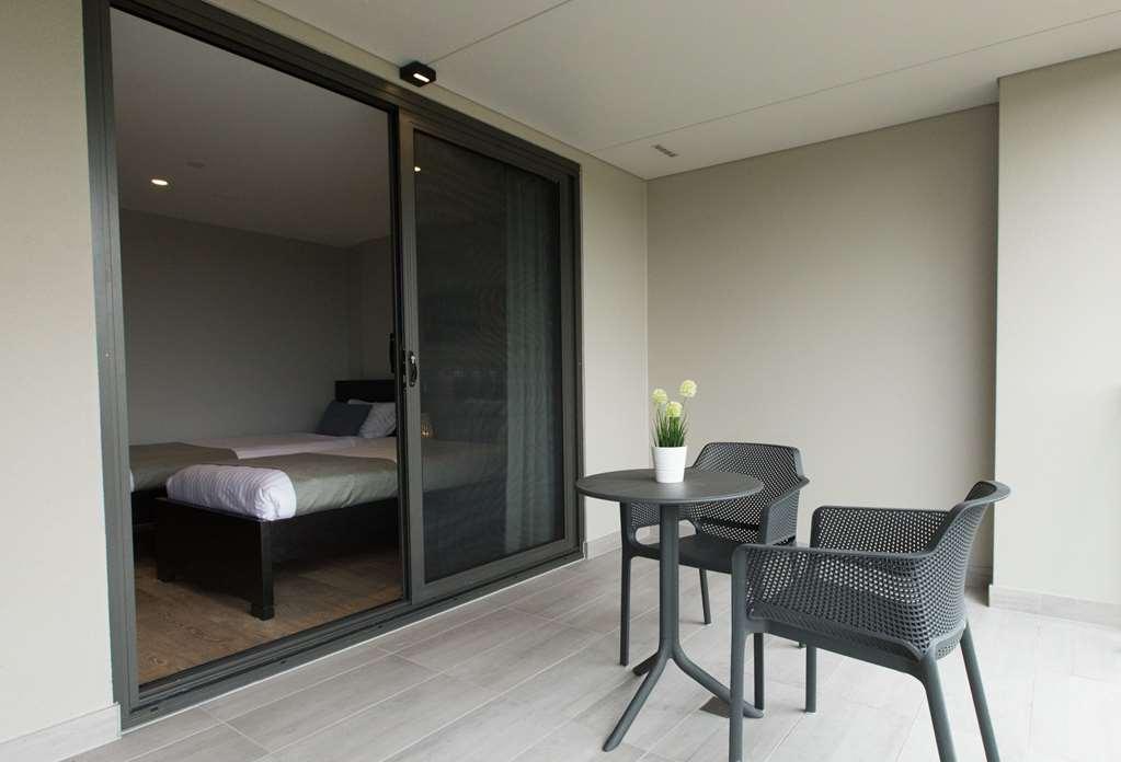 Studio 8 Residences - Adults Only Sydney Szoba fotó